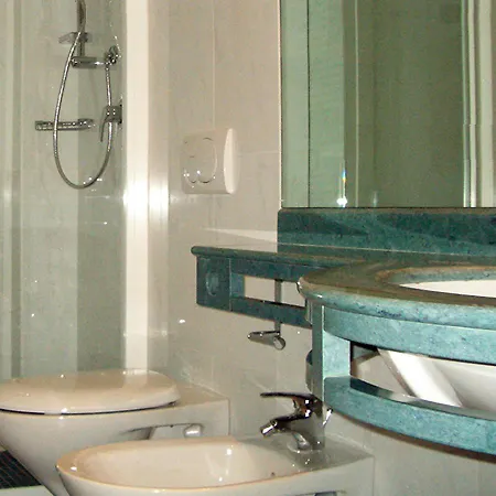 Wivien 3* Cesenatico