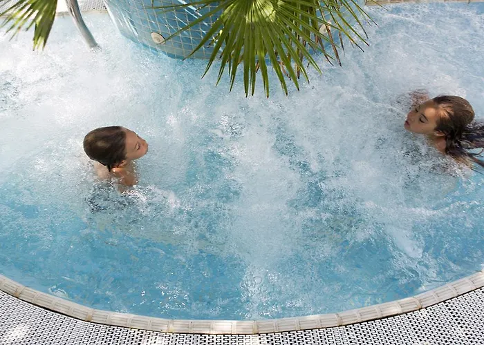 Wivien 3* تْشيزيناتيكو